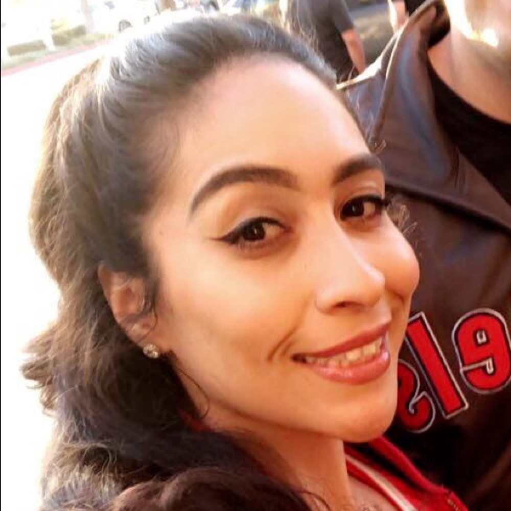 Meet your Posher, Marissa